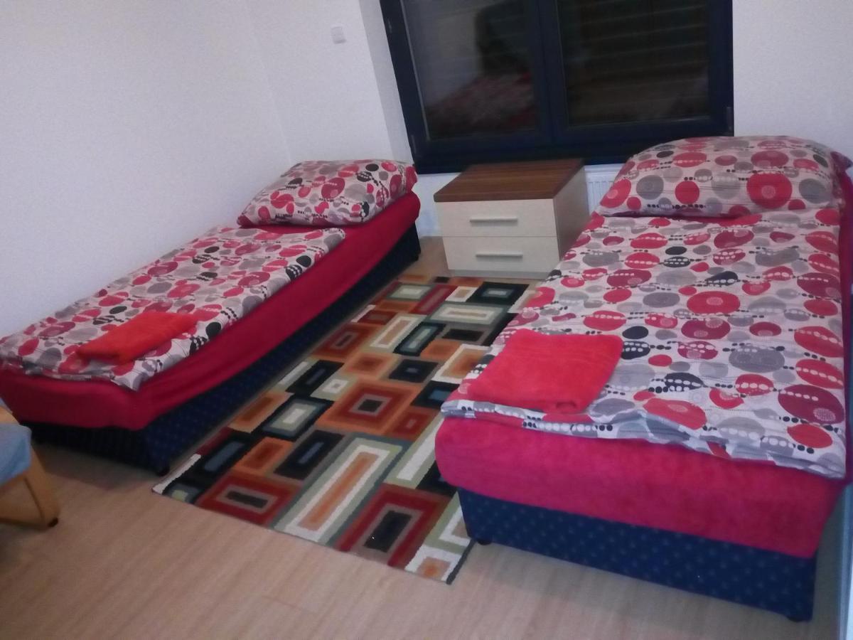 Apartman Stefanikova Zlin Bagian luar foto